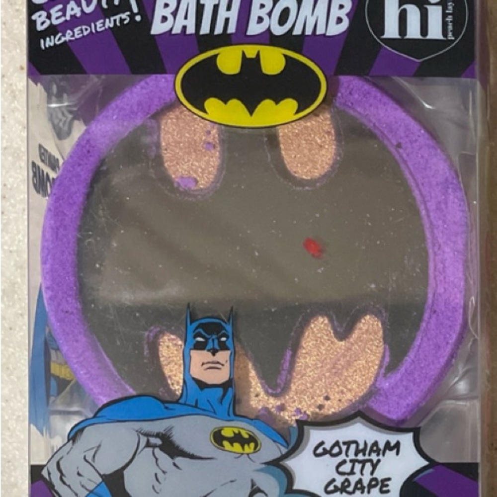 DC Batman, Superman, Wonder Woman & The Flash handpainted bath bomb lot sealed